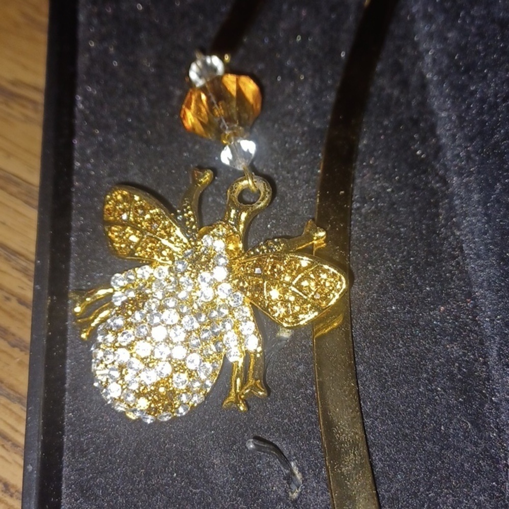 Bombay Rhinestone Bumblebee Bookmark - Picture 2 of 4